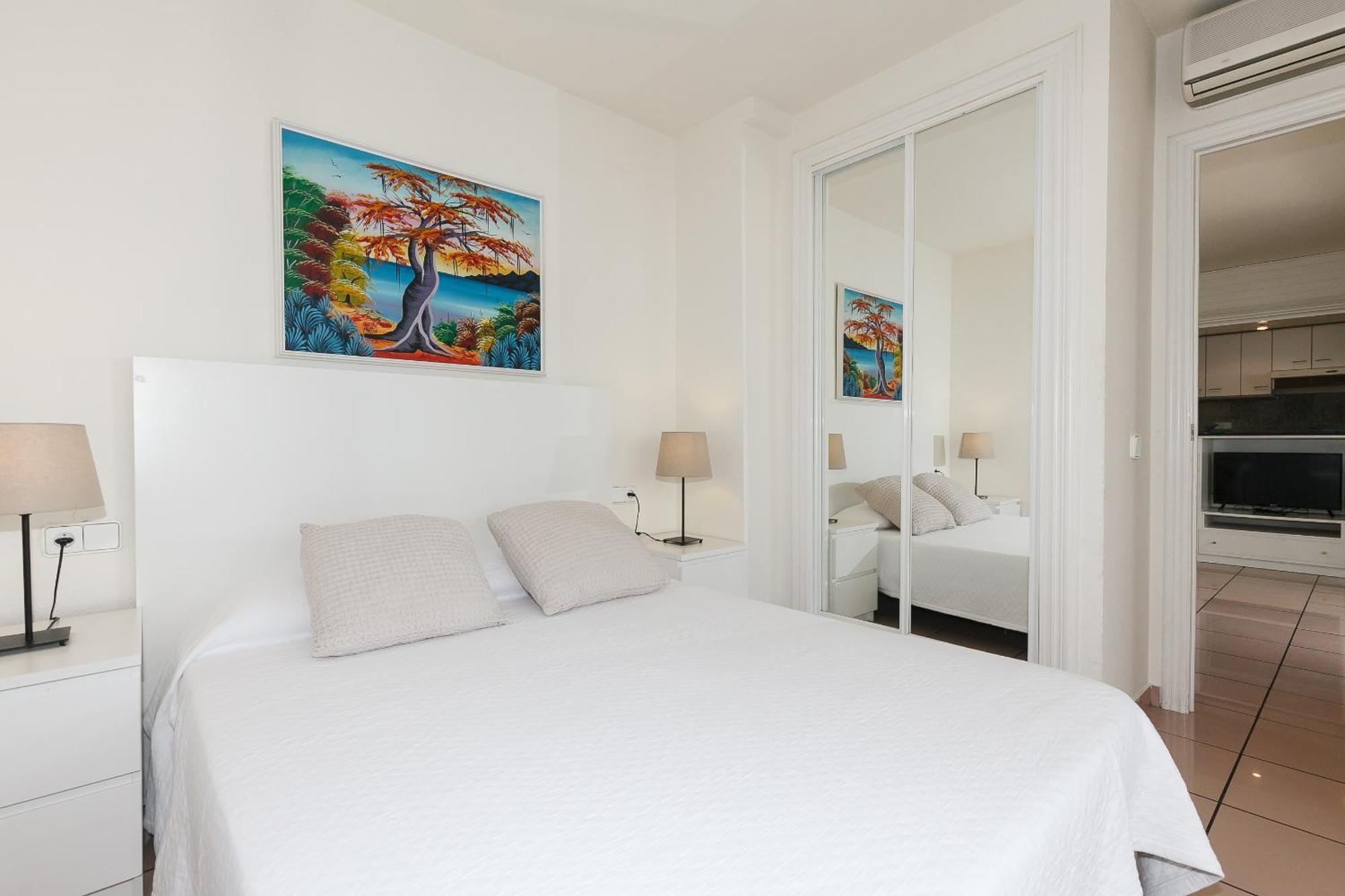 Uhc Center Apartments Salou Habitación foto