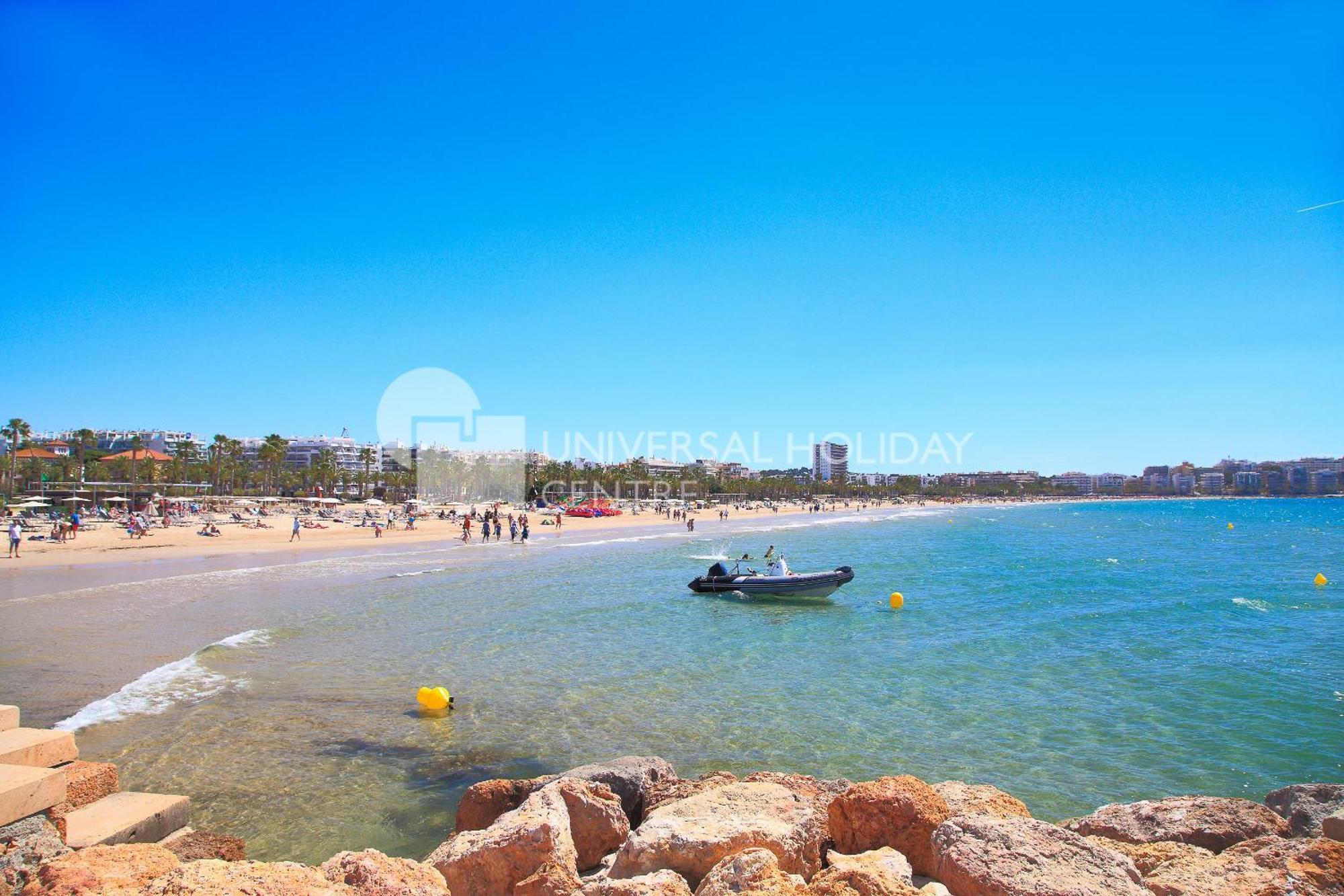 Uhc Center Apartments Salou Habitación foto